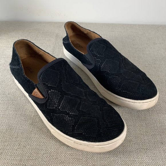 olukai pehuea leather black